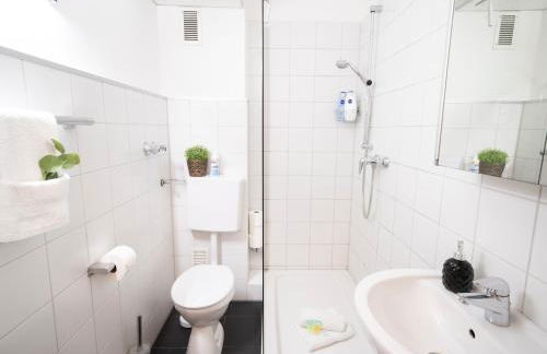 Zentrale & gemütliche Wohnung mit Sonnenbalkon - Foto 5