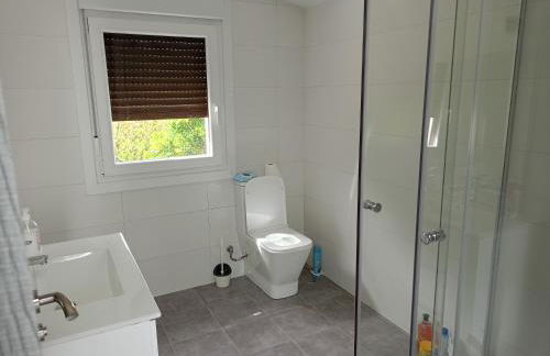 Piscina climatizada a 10min de la playa - Foto 21