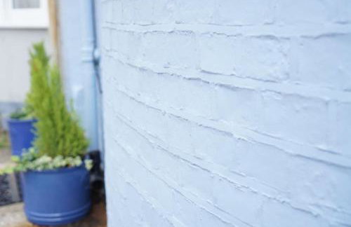 The Blue house on the wall - Foto 73