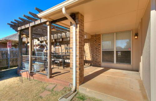 Sleek 4BR OKC Stay by StayLage - Photo 64