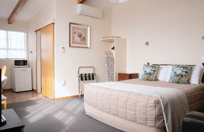 Tuki Tuki Motel - Photo 20