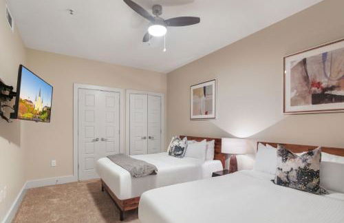 Modern Condos in California Building by Hosteeva - Foto 138