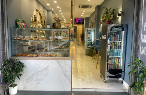 REGAL HOME Apartment - Photo 40