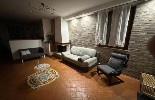 La casa dei piloti, intero alloggio con giardino privato, 2 camere da letto e 2 bagni - Foto 1