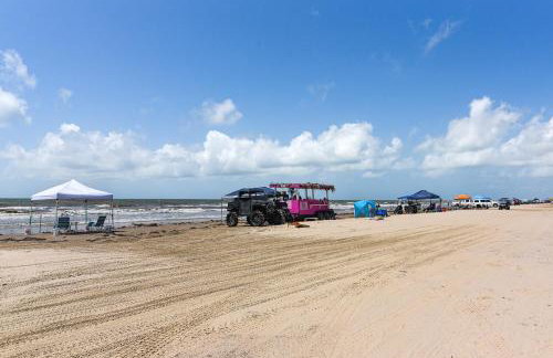 2 Blocks to Shore Crystal Beach House with Yard! - Foto 33