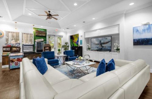 4 Bedroom Lucaya Village Townhouse by RedAwning - Foto 59