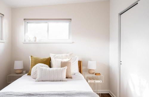 Chic Mid-Century Home Near Olde Town Arvada - Foto 21