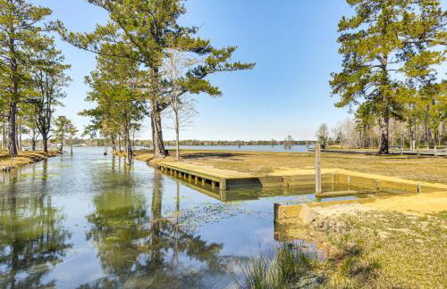 Lake Moultrie Access Moncks Corner Home with Dock - Foto 1