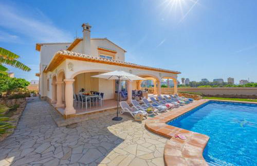 Villa Almendros - PlusHolidays - Photo 47