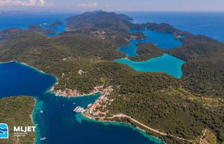 Jully apartment with swimming pool - Foto 21