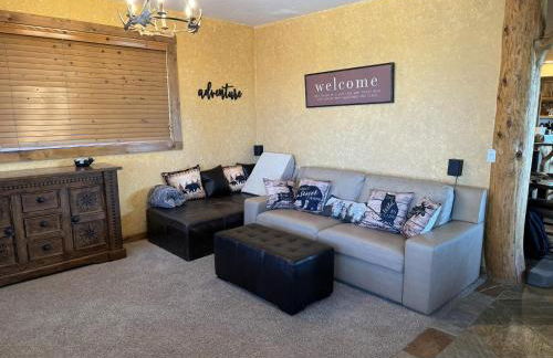 Big Bear Village View Haus is a large pet and kid friendly chalet with hot tub located a short walk to village - Foto 46