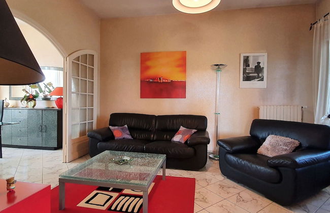 Majestic Villa in Homps With Private Pool - Foto 12