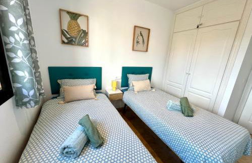 Urban Retreat with Views & Terrace - Foto 28