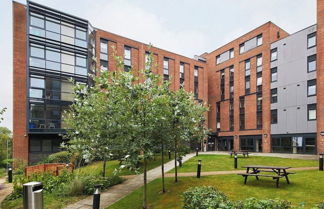 Student Only Riverside Way - Foto 11