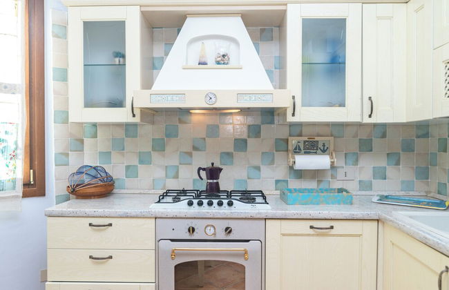 Il Borgo C8 700m From The Beach - Photo 12