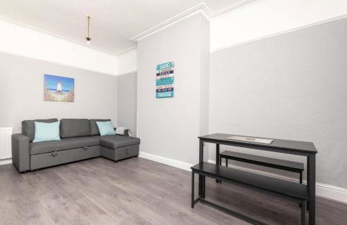 3-Bed Coastal Retreat - Foto 37