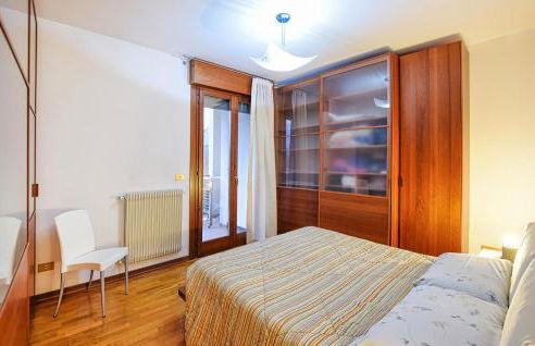 2 Bedroom Awesome Apartment In Sacile - Foto 20