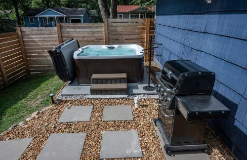 Modern Luxe 3B2B - Hot Tub - Game Room - EV Charger - Walk to Downtown LS - Foto 46