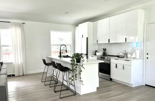 Coastal Cottage By Vilano - Photo 5