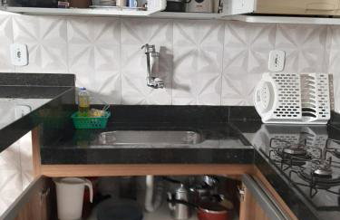 Cantinho aconchegante 2 quartos, com ar condicionado - Foto 7