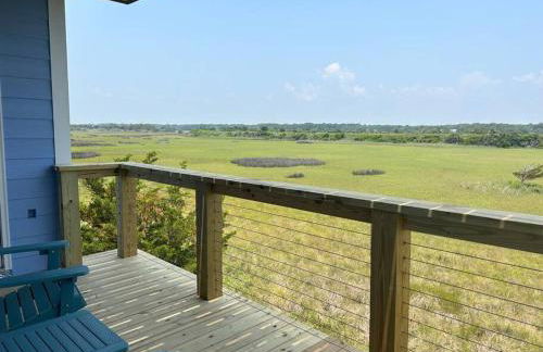 Holden Beach House Second Row with surround views! - Foto 10
