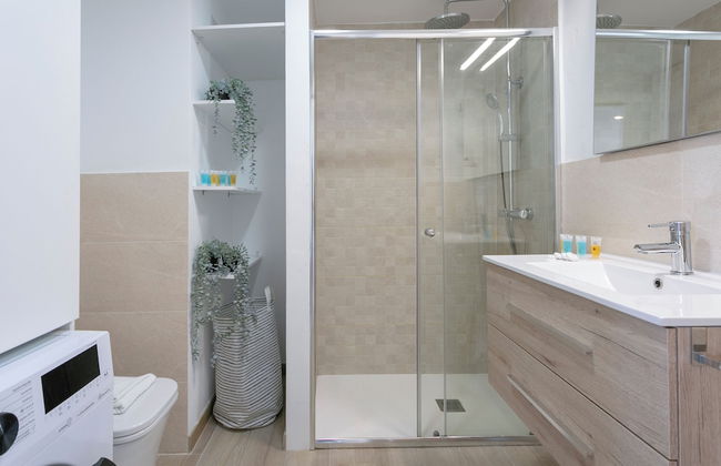 Sunstay Guadalmar Loft Seaview - Photo 12