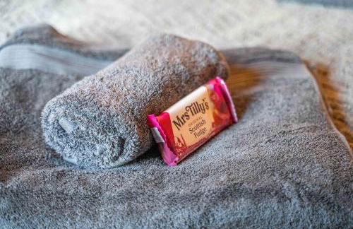 High Street Hideaway - Photo 7