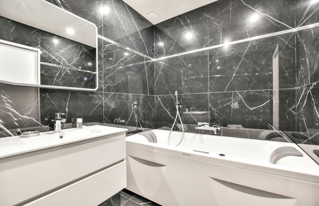 Chic Studio w/ Jacuzzi - 2P - Near Palais Garnier - Photo 9