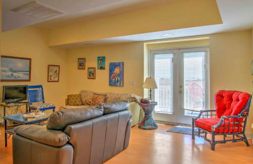 Charming Marshallberg Apt with Water Views and Dock! - Foto 5