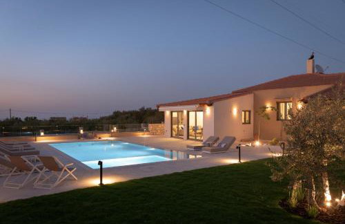 MaYa Villa, Heated Pool Estate near Rethymno and all amenities! - Foto 60