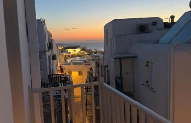 Mykonos down town - Photo 18