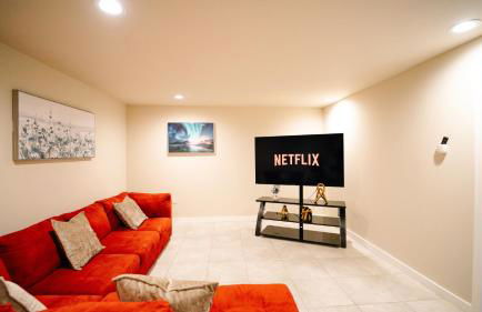 Gorgeous 7BR 3BA Family Home in Maryland - Foto 16