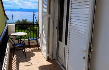 Ενοικιαζόμενα Δωμάτια Γεωργία Σταμούλου - Photo 3