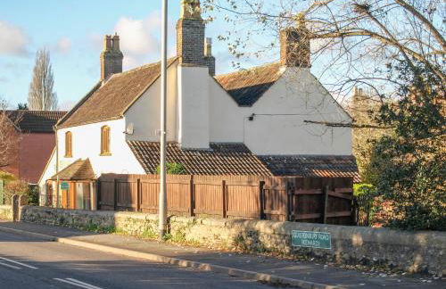 The Cottage - Photo 18