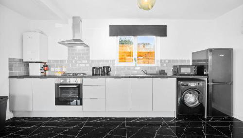 Modern Apartment - On Street Parking - Netflix 1MH - Foto 3, stove, pet friendly, toaster, minibar