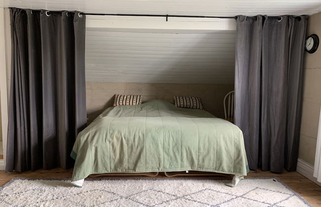 Rustic Luxury Lakeside House - Transformed Chapel - Foto 5