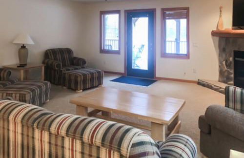 Sunset Condominiums: Golf View - Foto 1