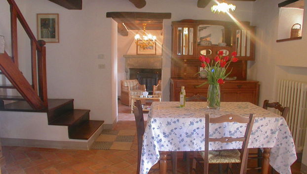 Spacious Cottage in Cortona With Swimming Pool - Foto 3, Sala de estar
