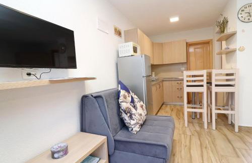 Seaside Apartments Hrka - Studio Apartment with Terrace and Sea View 3 - Foto 8