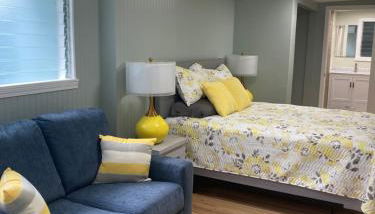 Newly renovated 1 bedroom with air conditioning and kitchenette - Foto 1