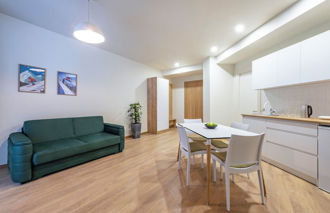 Dialog Kokhta Aparts - Foto 24