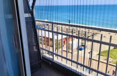 Horizonte 3 Charming apartment with breathtaking sea view at first line of Fuengirola beach - Photo 20