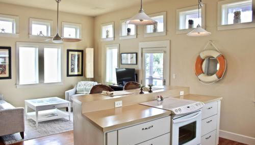 NEW Couples Retreat - sleeps 2 adults + 2 children - Foto 3