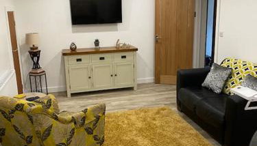 The Lions Den flat at the red lion public house. - Foto 4