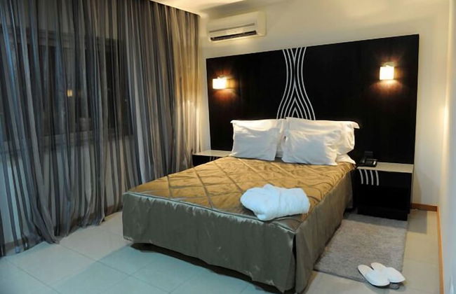 Aparthotel Tropicana - Photo 5