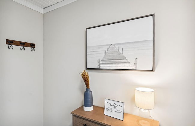 Cove Cottage - 3 Bedroom w/Private Pool. Sleeps 6. Quiet Community, Close to Fishing Marinas. 3 Home by RedAwning - Foto 35