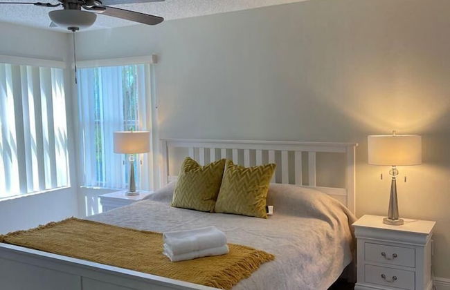 Three Bedroom Apartment #7 -- 2737 NPB -- Vusa Three Bedroom Condo Apartment - Foto 7