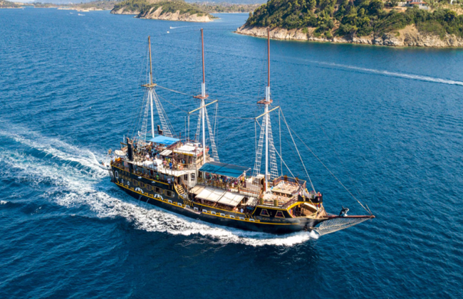 Tour de um dia de Tessalónica: Cruzeiro Lagoa Azul e Ilha Diaporos - Foto 1