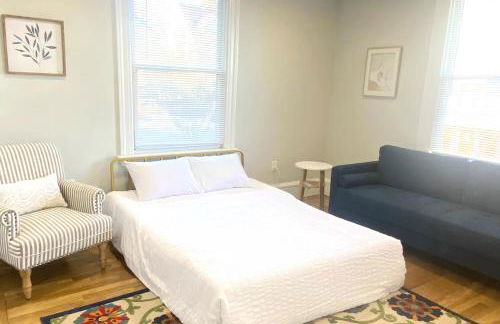 Jennifer's Cozy Apt Near Brown w In Unit Laundry - Foto 13