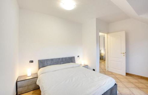 2 Bedroom Nice Apartment In Uscio - Foto 5